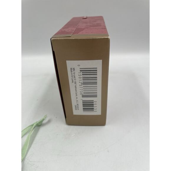 Vintage Hallmark Ornament Babys First Christmas 1997 Fine Porcelain Keepsake - Picture 6 of 6